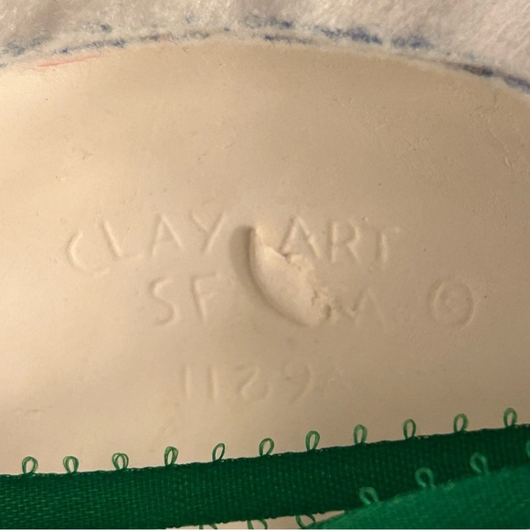 VINTAGE MASK - CLAY ART OF SAN FRANCISCO - ELEGANT BURGUNDY FEATHERS - JEWELED - Picture 7 of 7